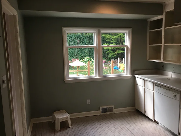 the-grit-and-polish-6-day-kitchen-before-4