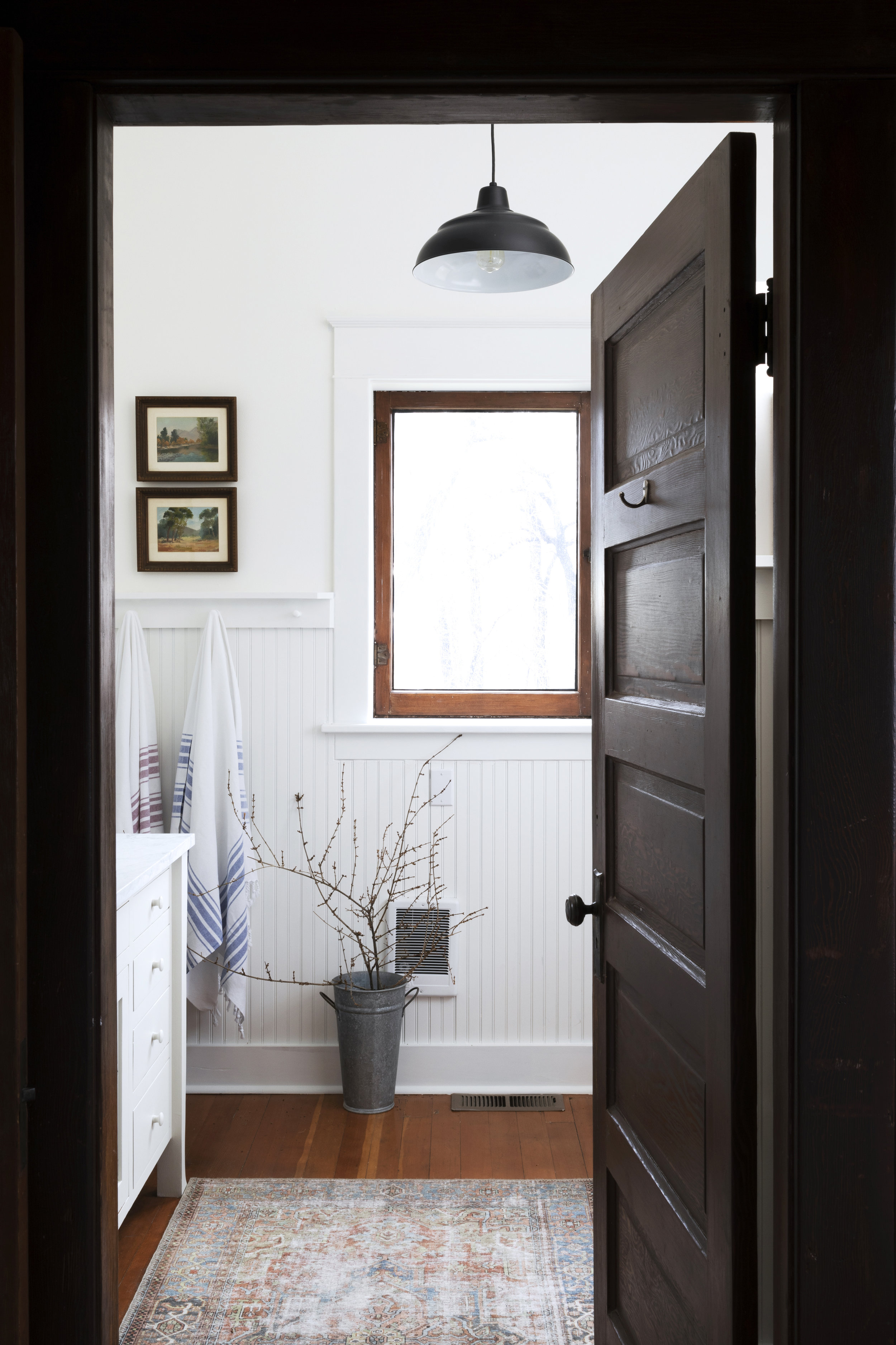 The Grit and Polish - Farmhouse Bathroom Budget Refresh 1 CROP.jpg