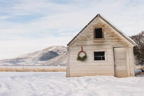 TheFairviewFarmhouse IG Barn in mountains.jpg