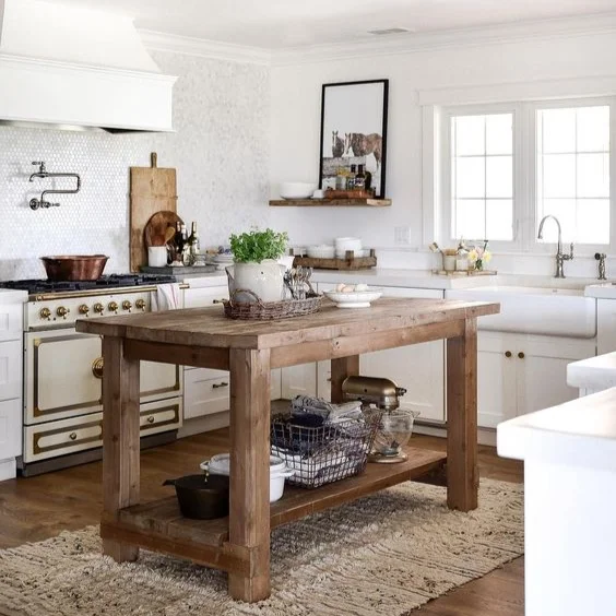 white+kitchen+chloe+boxwood.jpg