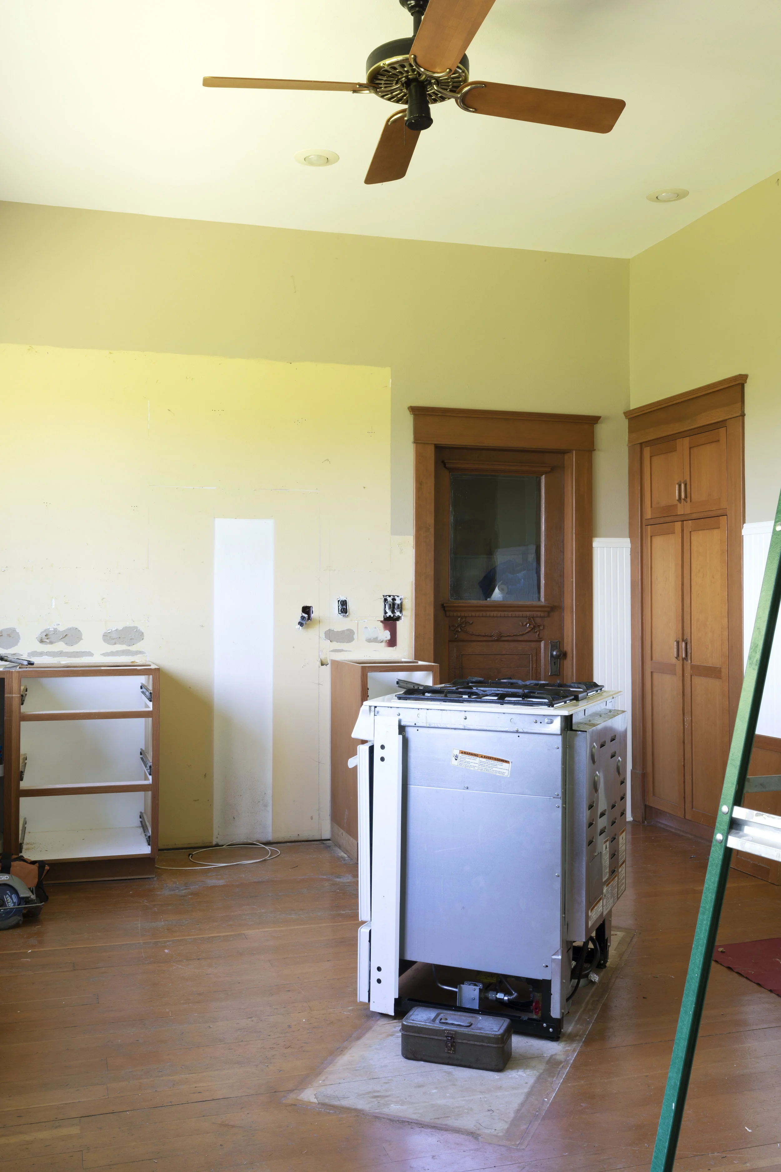 The Grit and Polish - Farmhouse Kitchen Progress 14.jpg
