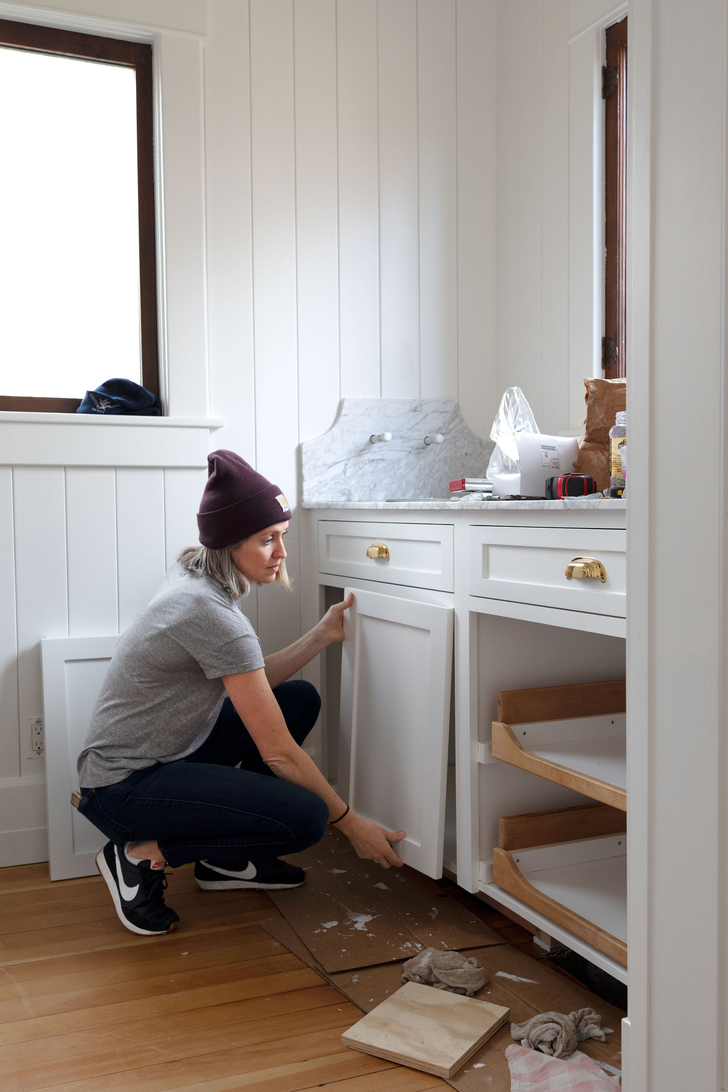 Diy How To Paint Cabinets By Hand, How To Hand Paint Cabinets