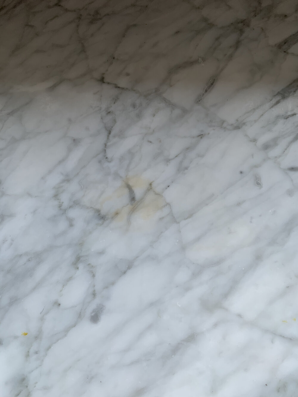 DIY // How to Remove Stains from Marble Surfaces using a Homemade