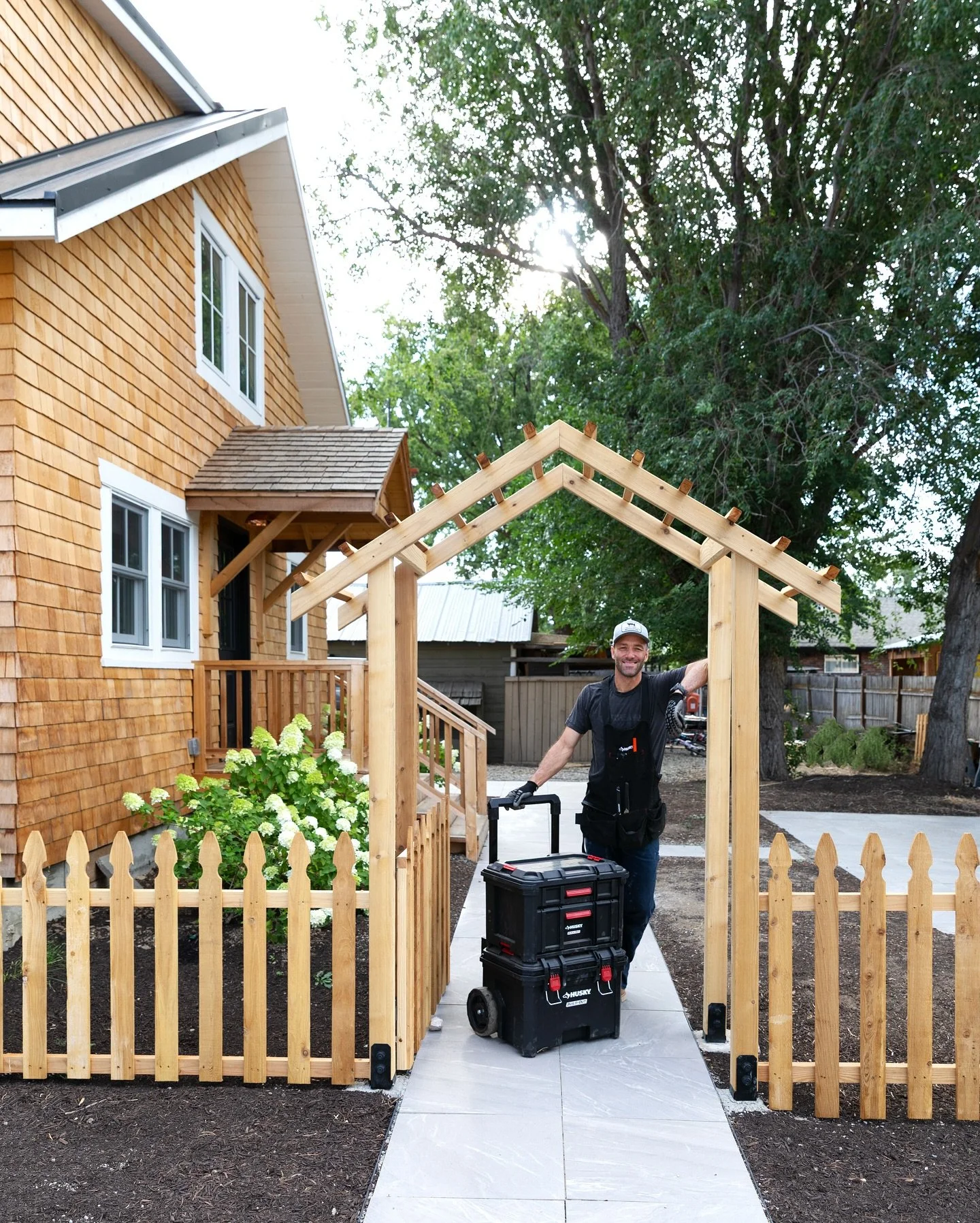 With the right set of tools, Garrett sure can create magic! Swipe to see the picket fence come to life at the Poplar Cottage #HomeDepotPartner&nbsp;
&nbsp;
This was a hands-on project, and relied on our stocked Husky Buildout mobile tool storage ever