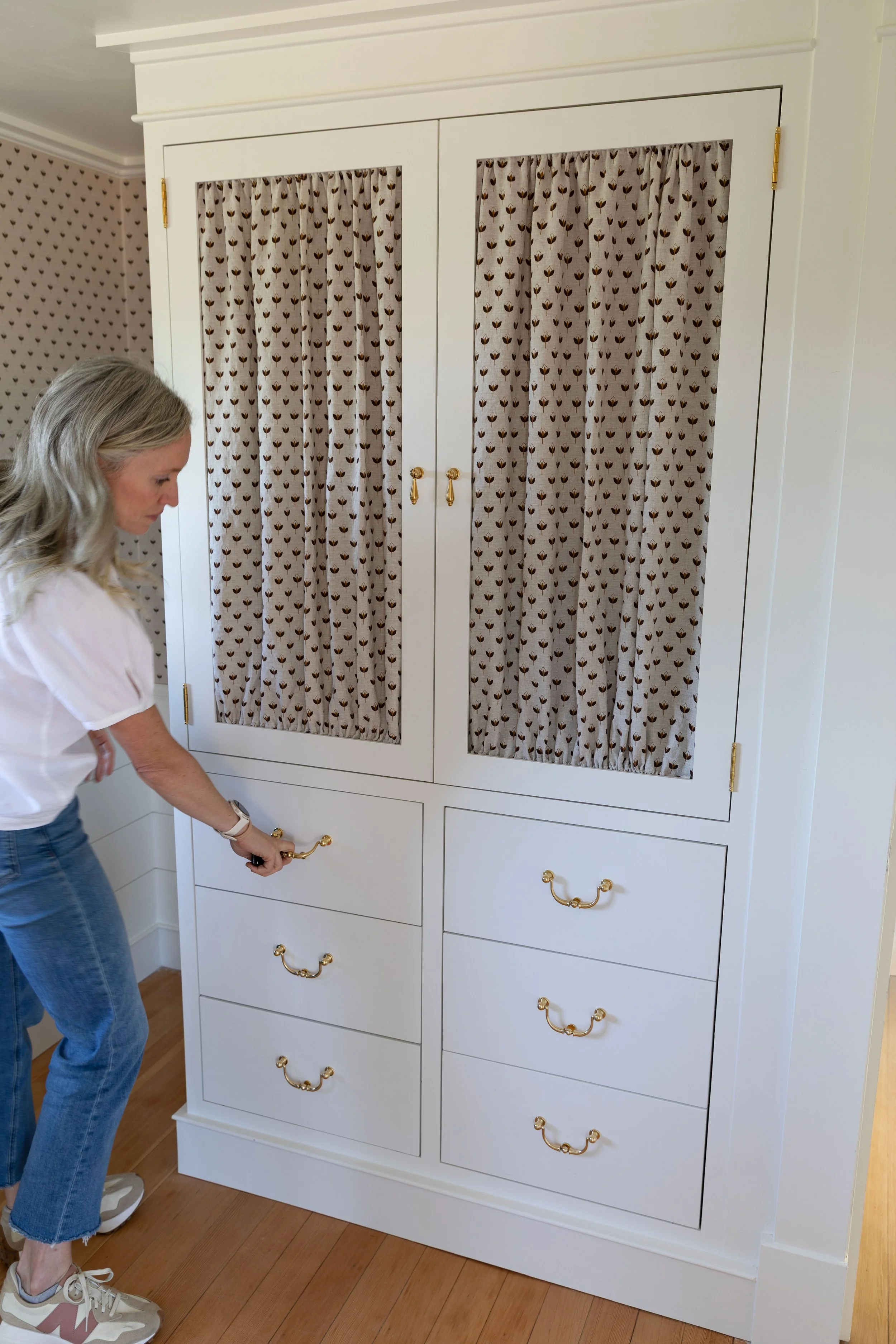 How We Chose Hardware for Our Old House Built-Ins