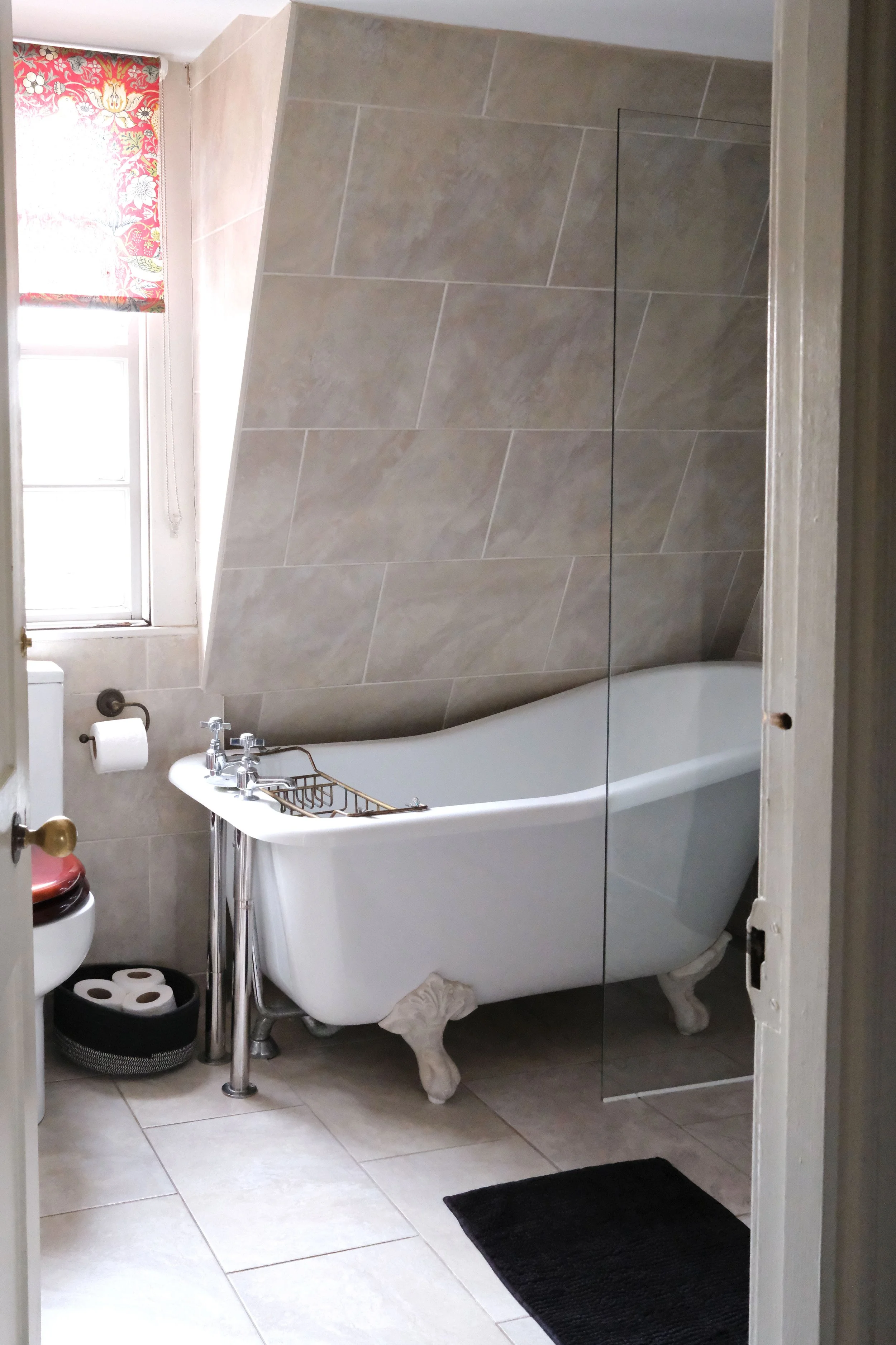 Bathroom in historic grade II listed apartment in Bath, England