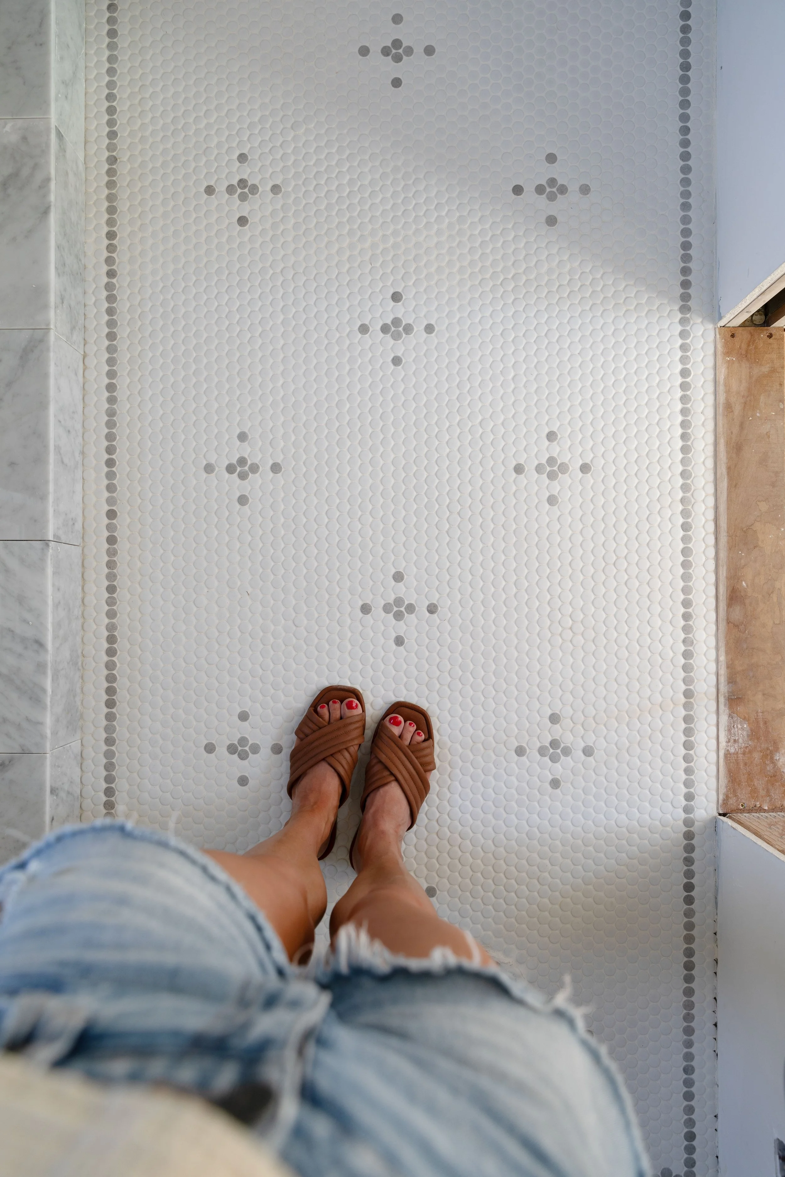 Poplar cottage inlaid penny tile floor