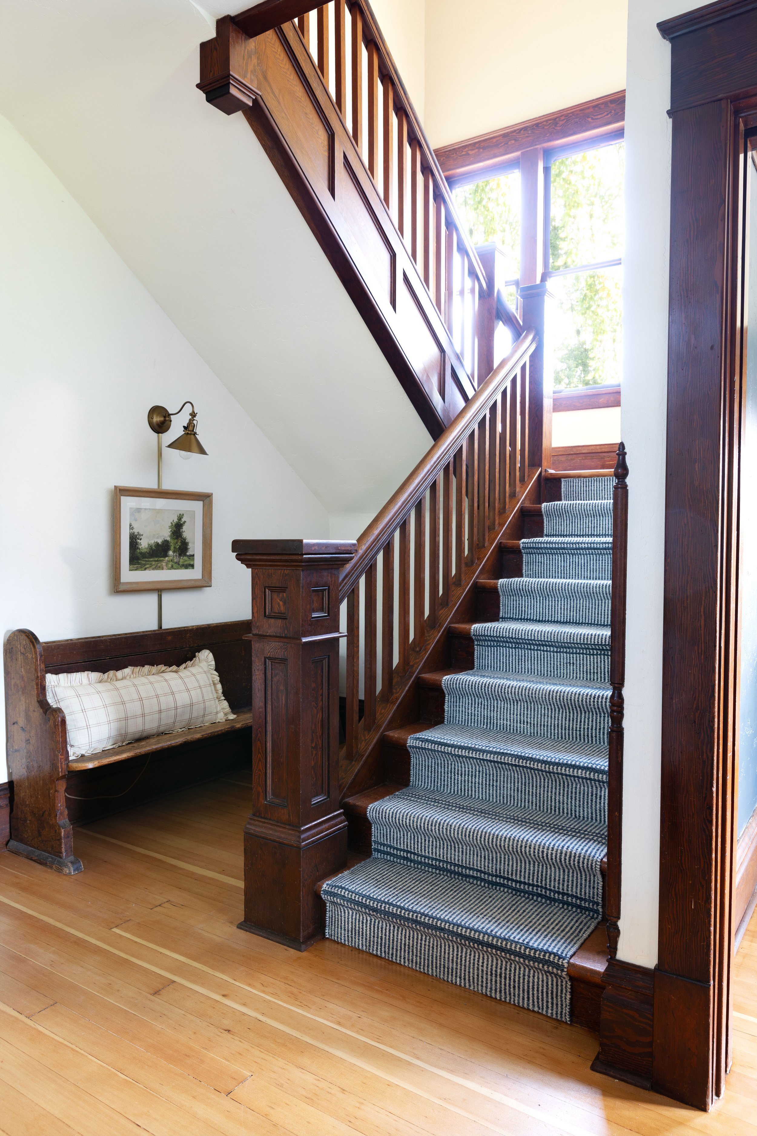 Revamp Your Staircase: 5 Best Flooring Options for Stairs