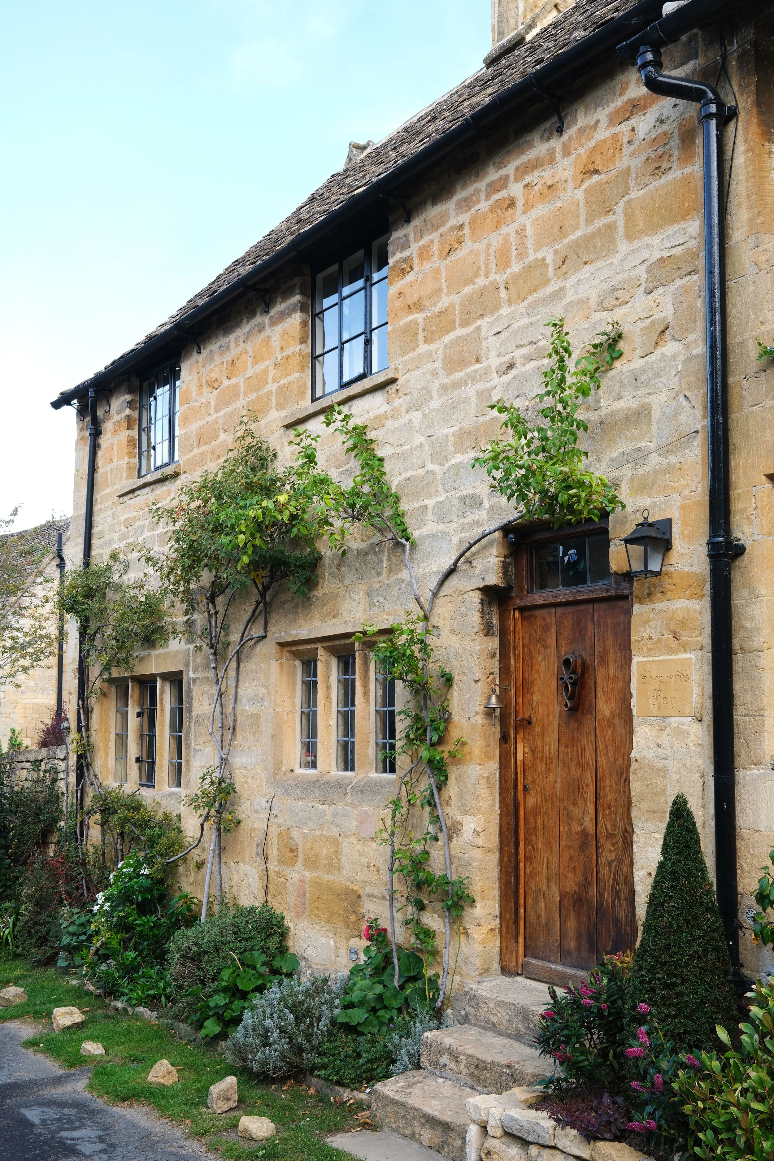 A historic stone home in the Cotswold along the trail