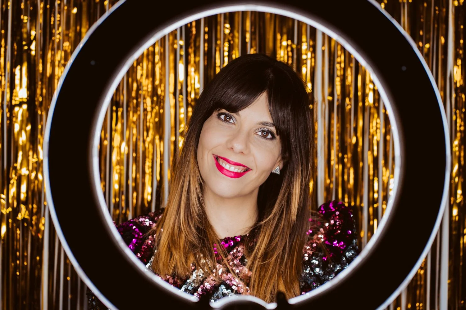  Why 360 Photobooth Rentals Make Cold-Weather Events Fun