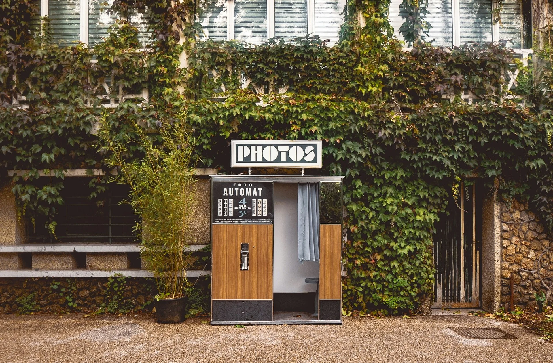 Philadelphia Photo Booths That Stand Up to Windy Days