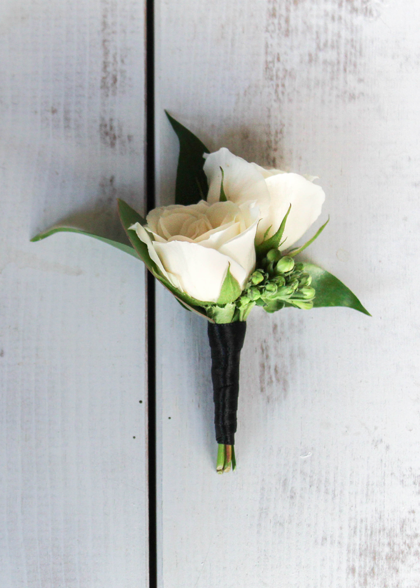 Spray Rose Boutonniere
