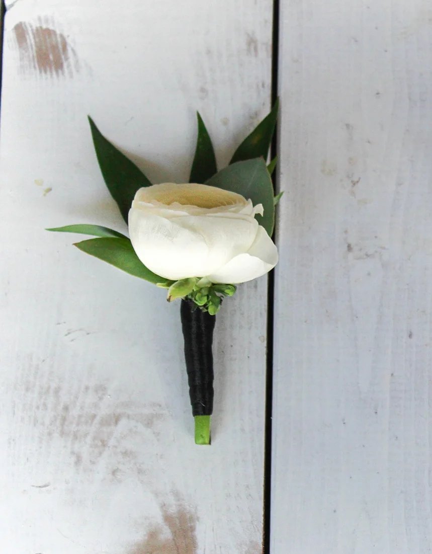 Ranunculus Boutonniere