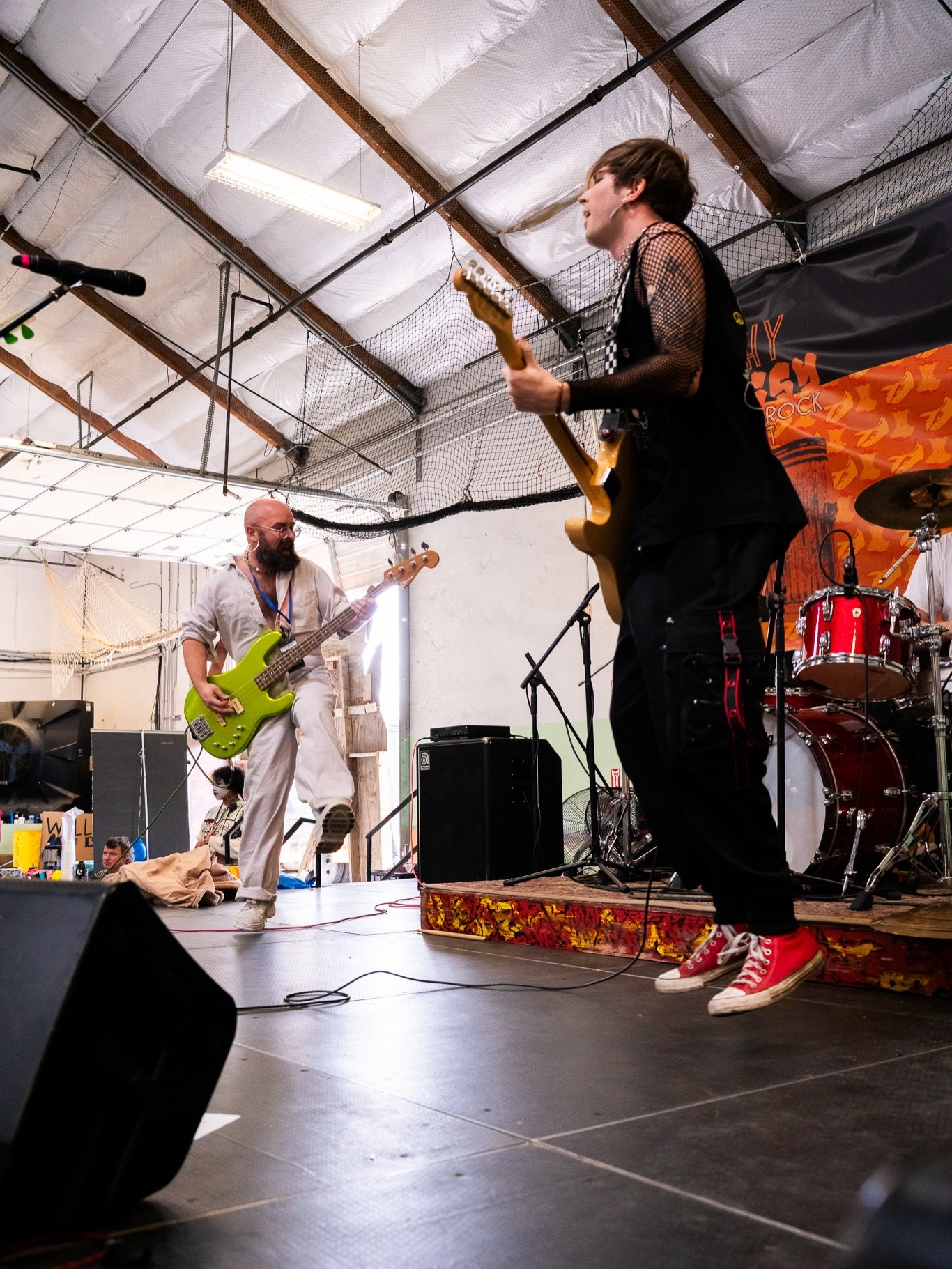 Bands! Bands! Bands! We had a glorious mashup of music at the Spring Flea and we&rsquo;re so grateful for all of the incredible bands who tore it up! 🎶🔥🤘 Thanks to @haleynicholephoto for the snaps! 📸