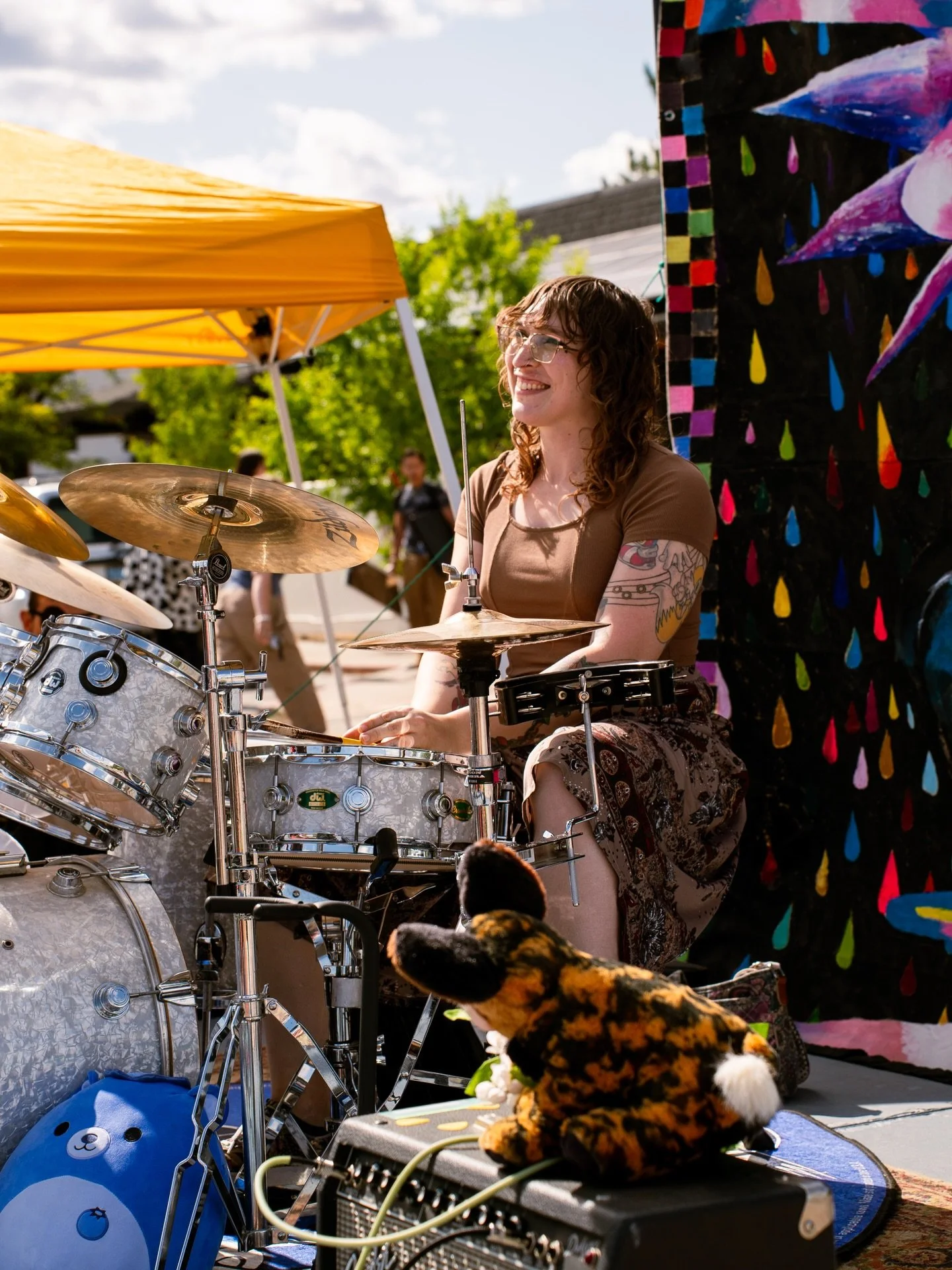 We want you to play Pride! ✨ Our band sign up is now live! We&rsquo;re open to all musical queerdos! Solo acts, DJs, noise punks, whatever you got, we want to hear it! Fill out the form! Share your stuff! 🖤🤘