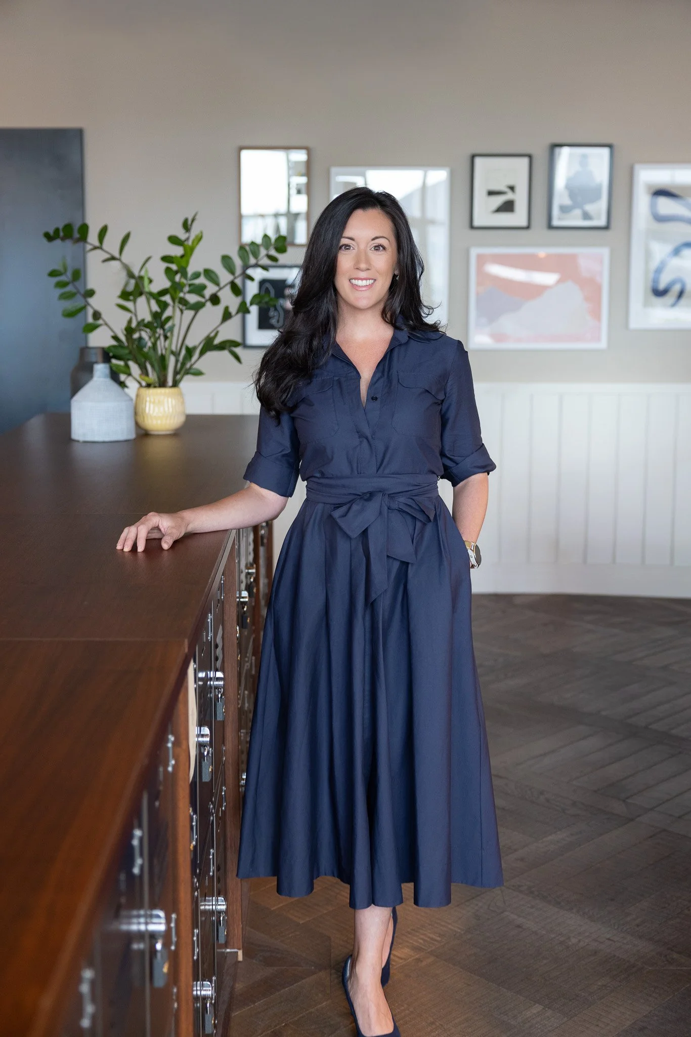 Personal branding photoshoot outfit inspiration, London client photographed by Claire Ballard at byBALLARD