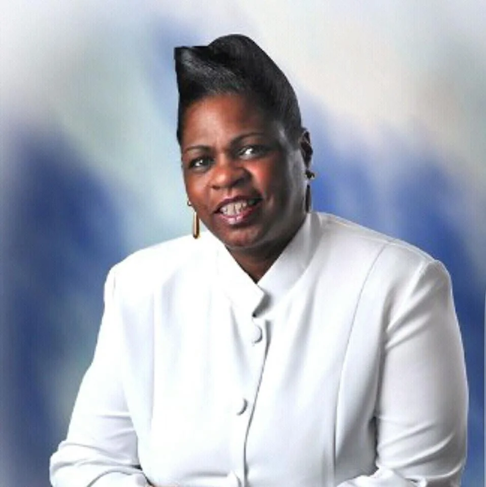 Dawn Branch Headshot.jpg