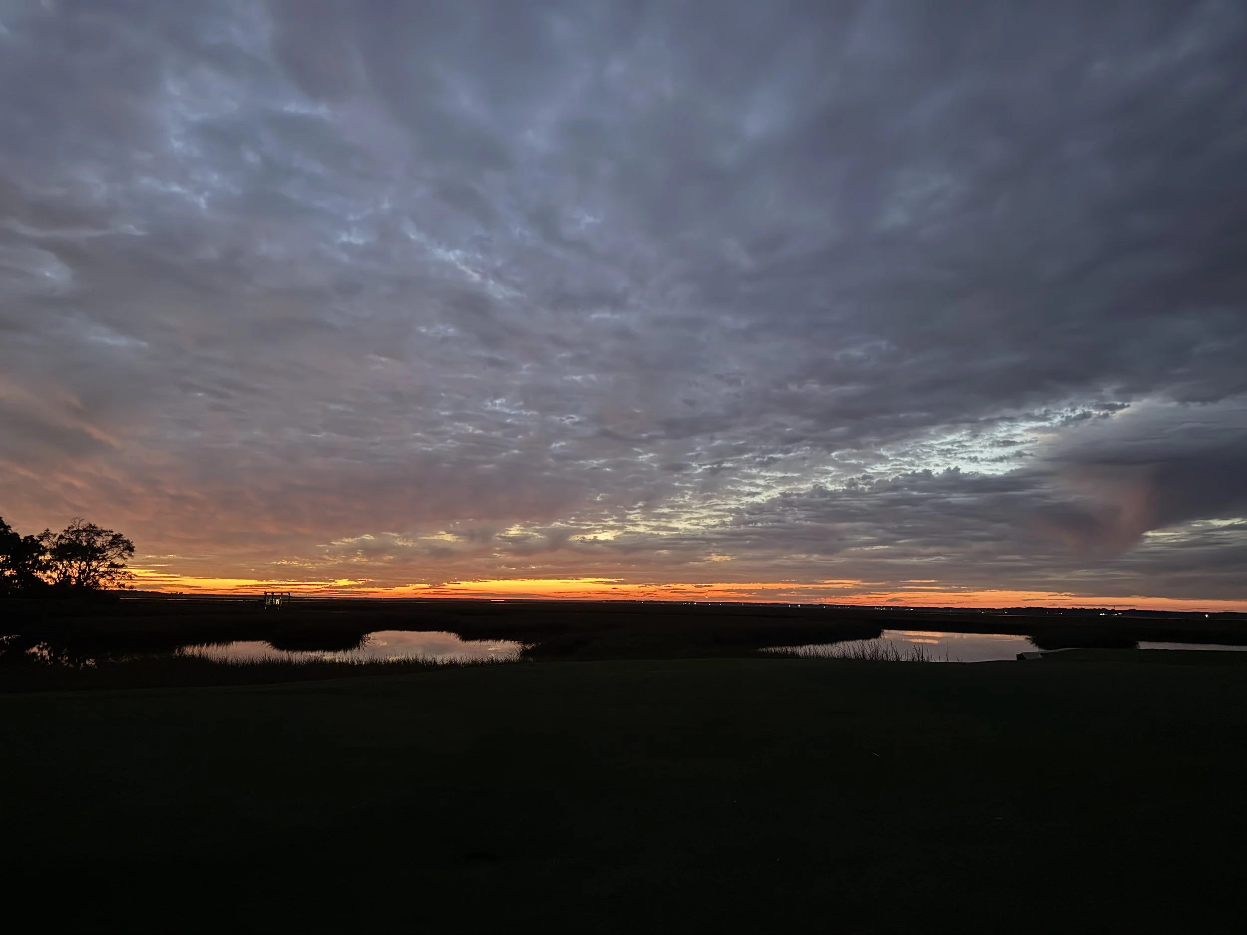 The horizon on Amelia.