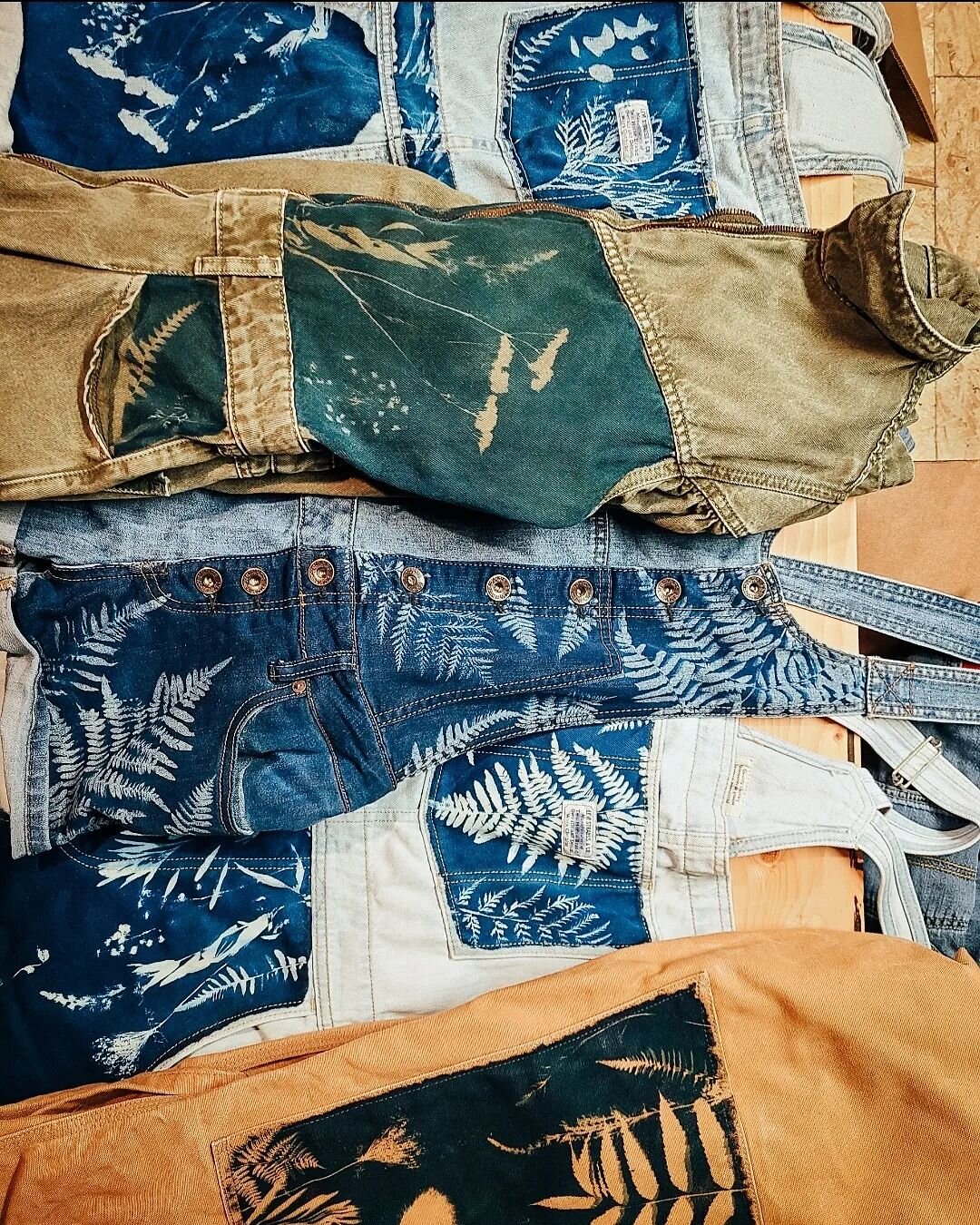 SHOP UPDATE happening on March 23rd at 7pm. (it is my mom's birthday so it has to be a good day)

There will be new sunprinted thrifted clothing. Each piece is unique and printed  with botanicals collected from my own backyard. Because all the clothi