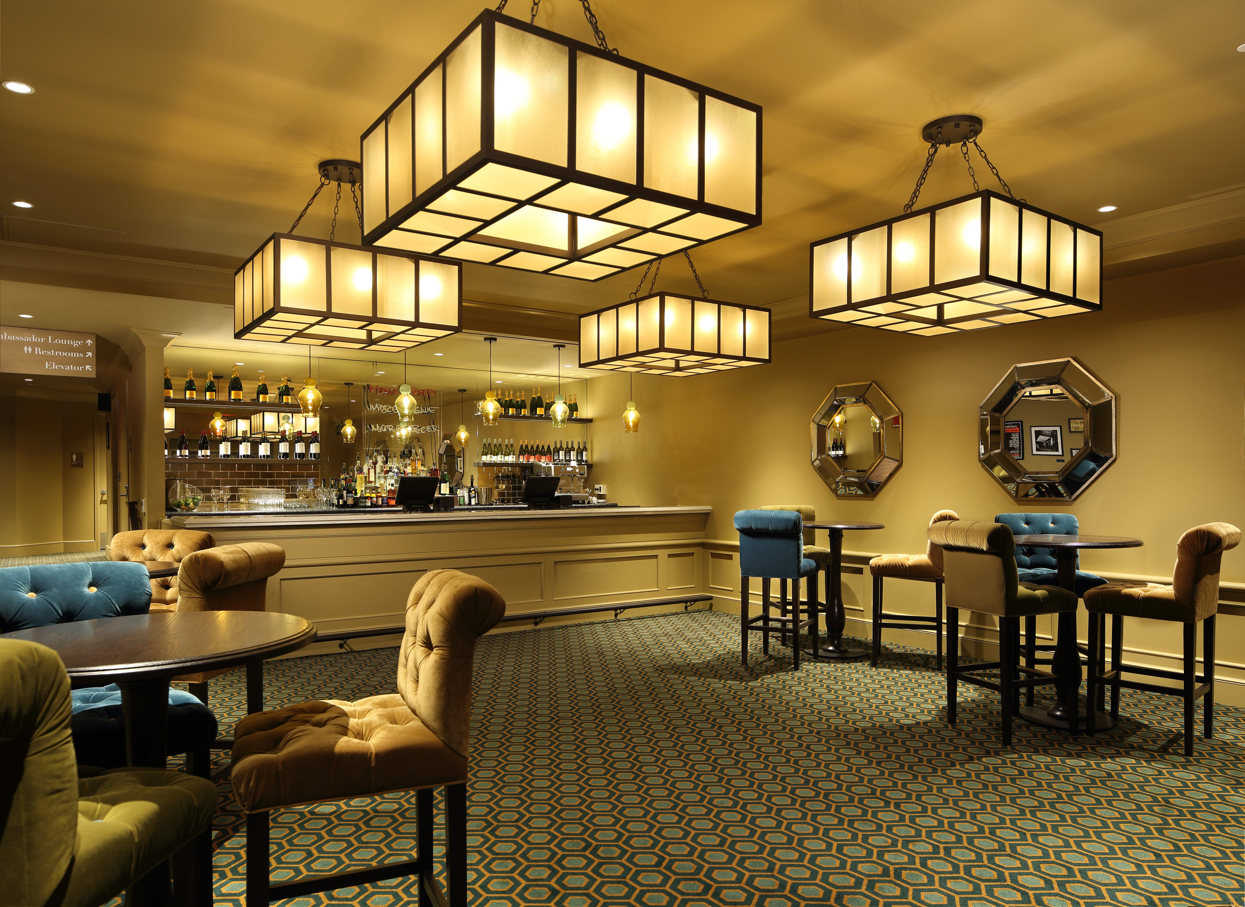 New Public Lobby at Mezzanine Level