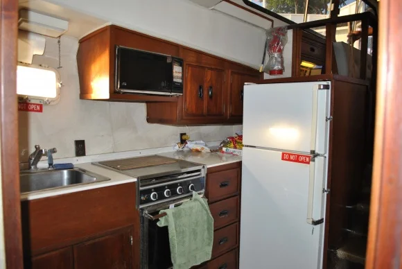 The Magic - Sport Fishing Charter Yacht - Galley 2.JPG
