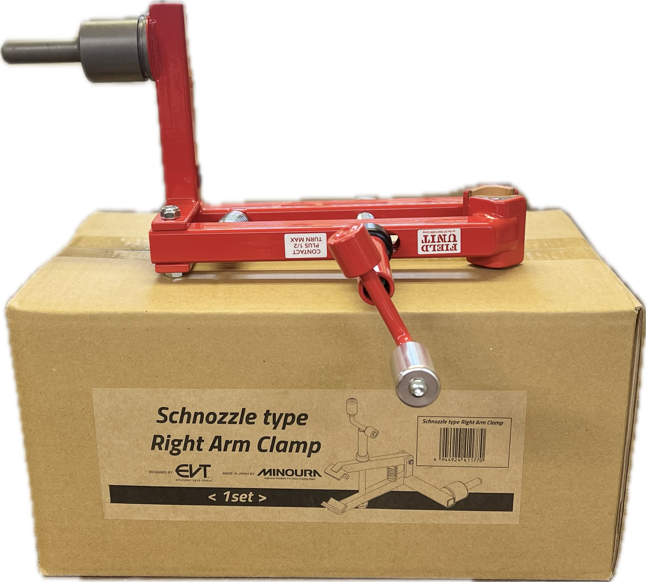 Right Arm by Minoura on top of box III.png