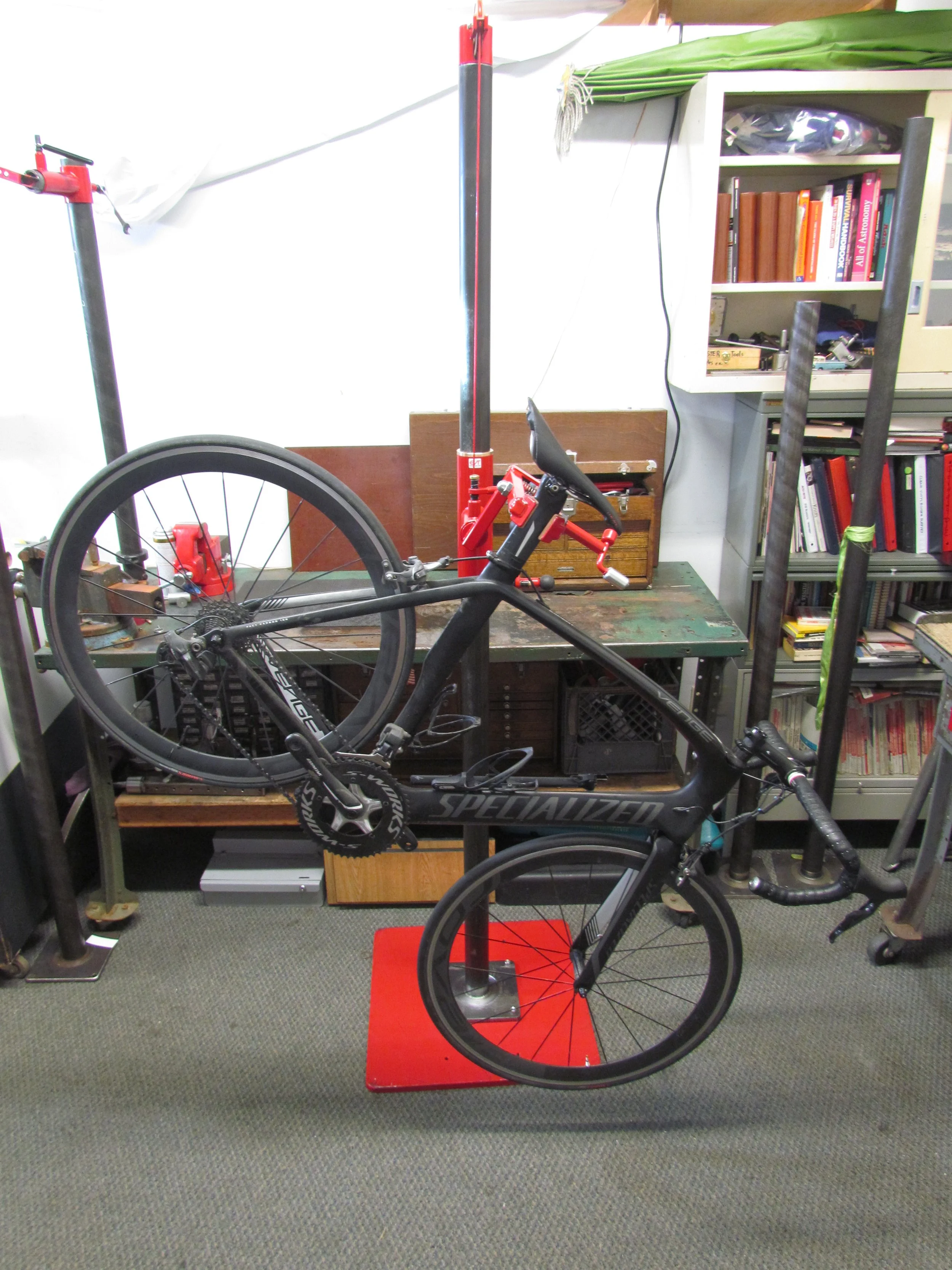 EZ-Lift with bike.JPG
