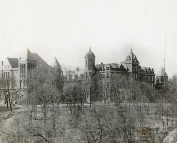 photo-berry-dilworth.jpg