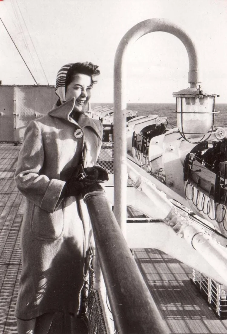 Johanna Holroyd-Piccardo '54