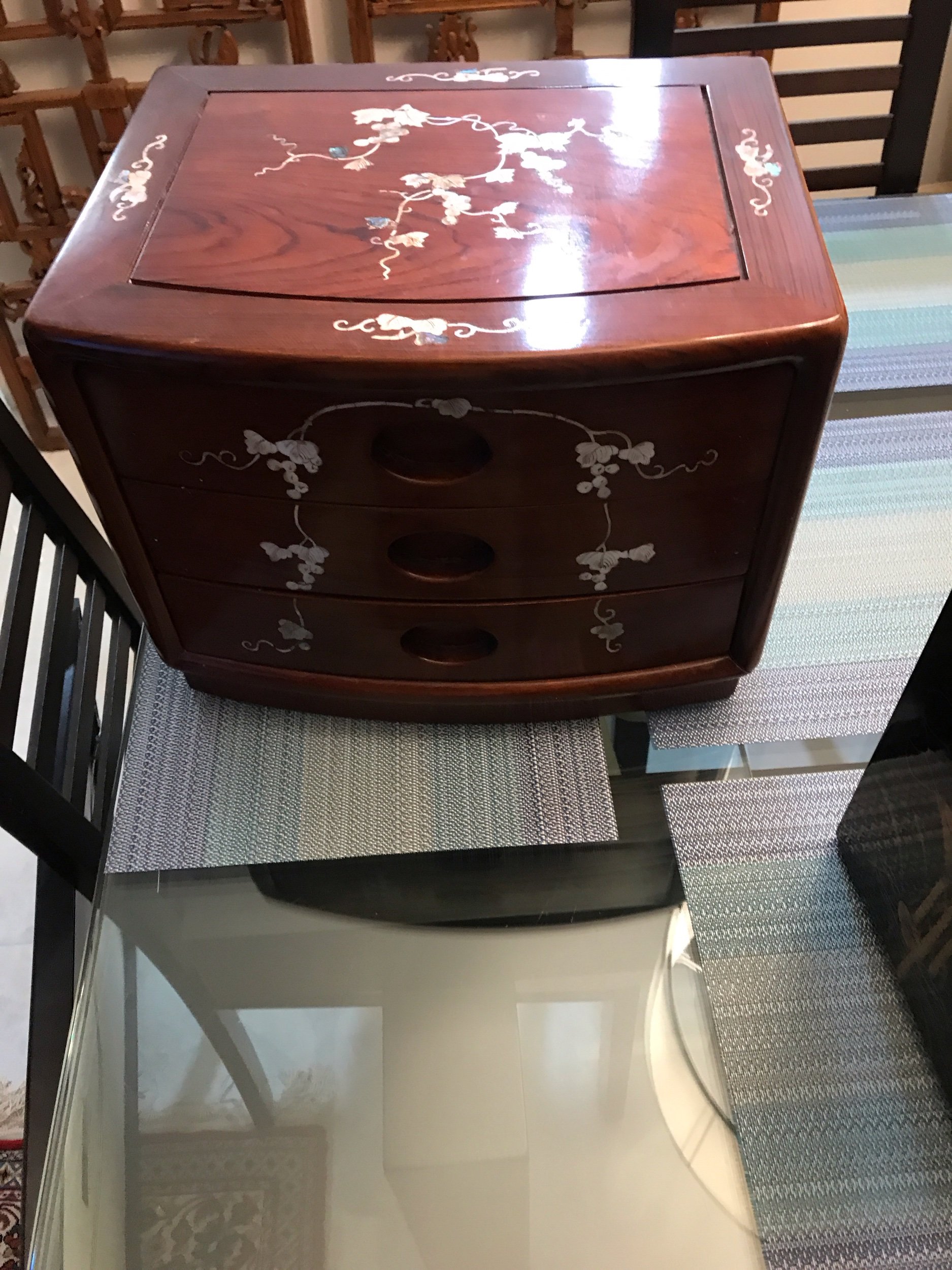 Solid Chinese rosewood Jewelry case