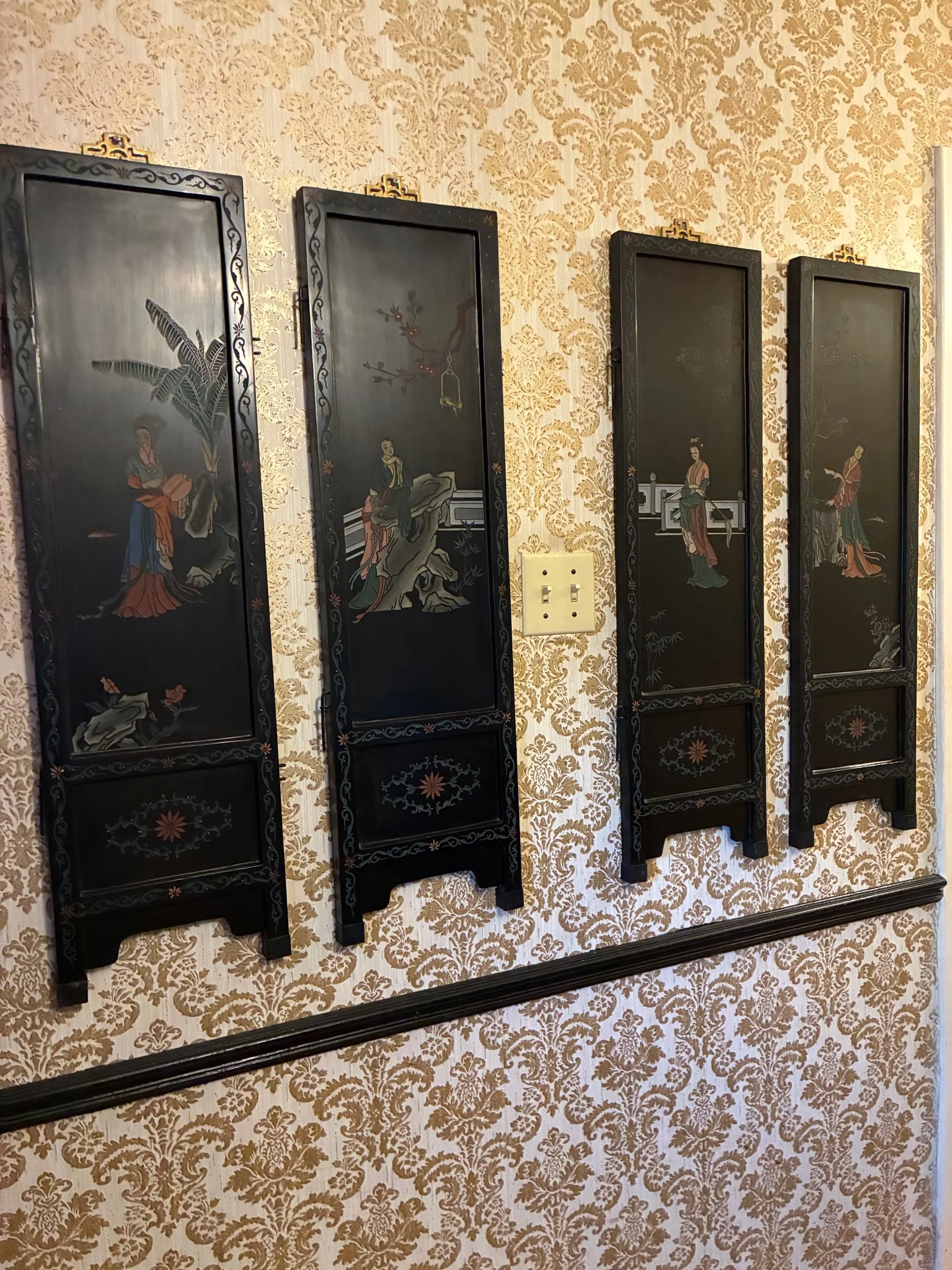 Lot 38 - 4 panel black lacquer screen
