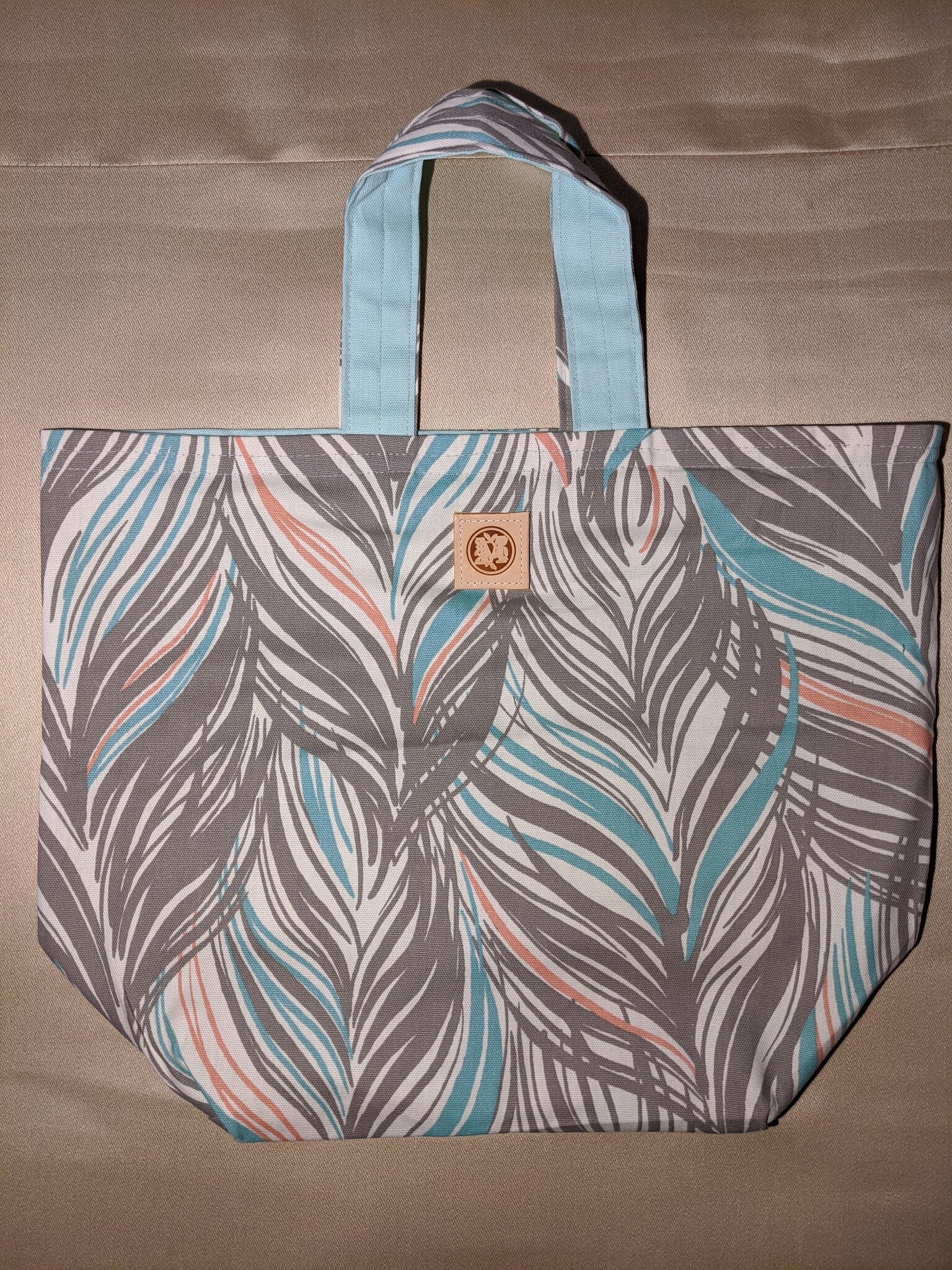 3216DCB4-1216-4465-AB47-2E6D8C2C7449