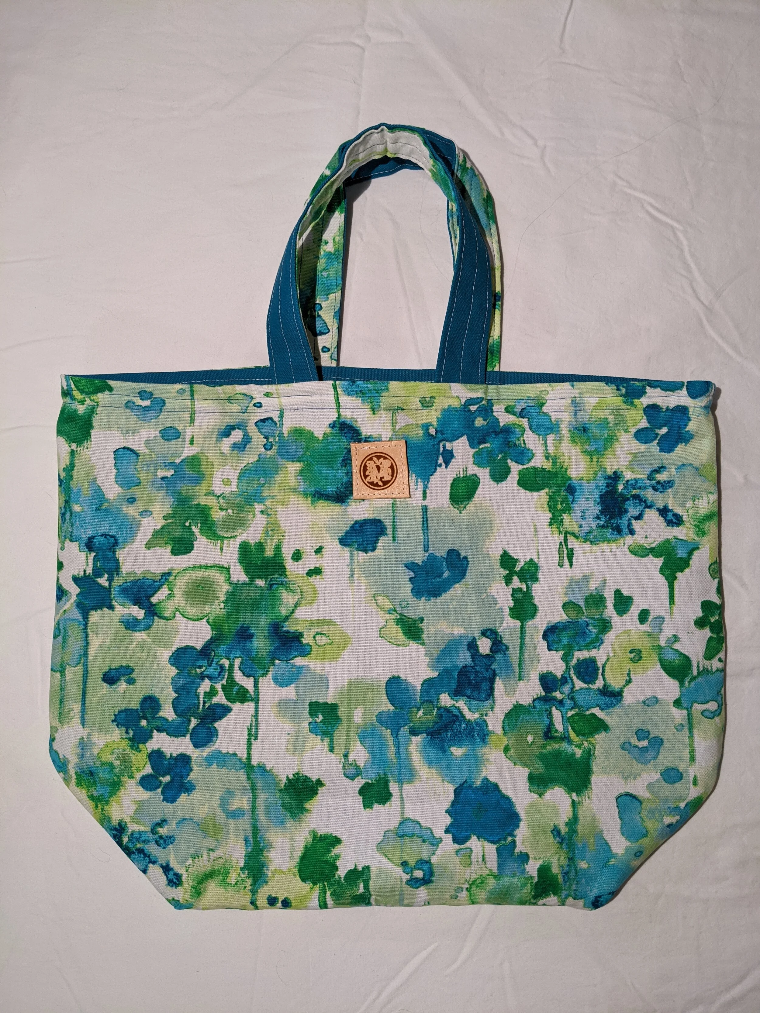 AA8E88B3-CF02-42A0-87FF-0D746896AAD9