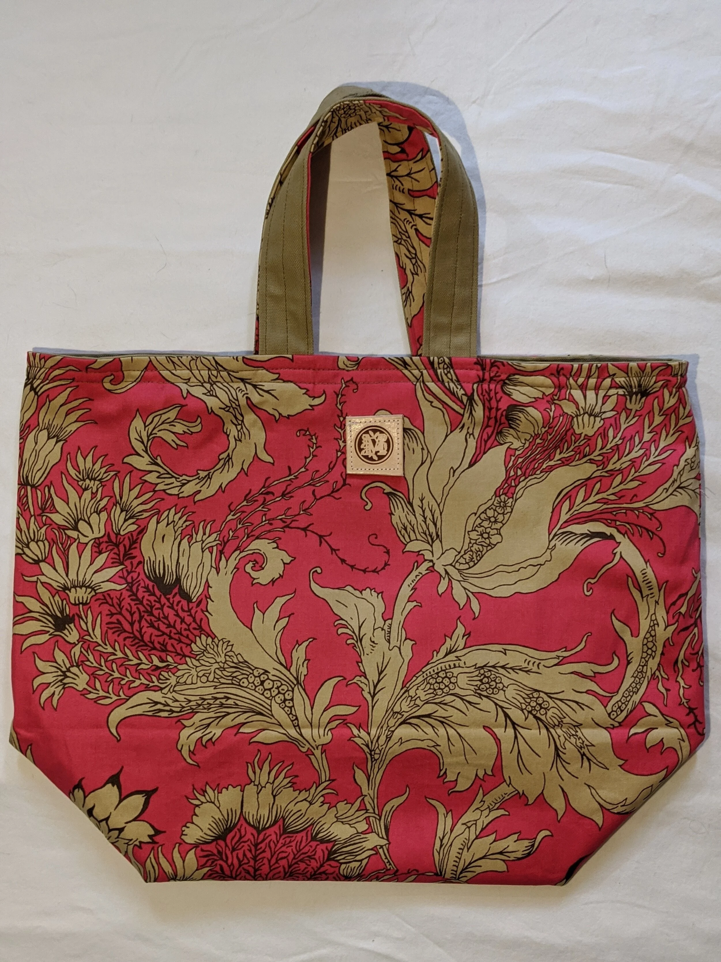 09C1836E-01F8-4368-AB1A-40E32824CA5D