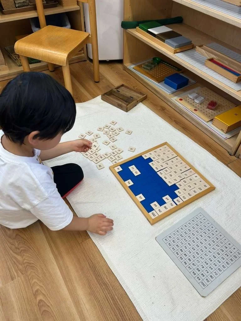 wayland-montessori-hundred-board.jpg