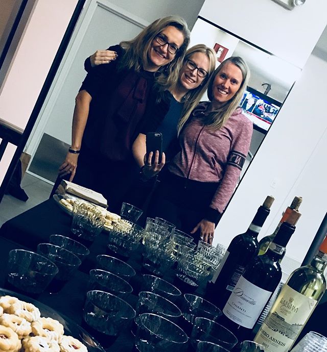 Thanks to everyone who attended Friday&rsquo;s launch of my new Candlelight Restorative Meditation class. The perfect trifecta 🧘&zwj;♂️🍷🍪
