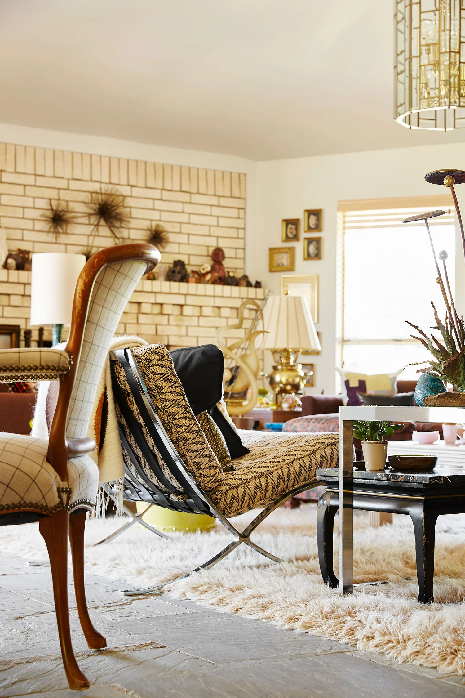 Stephen Karlisch Second Home Living Room Detail