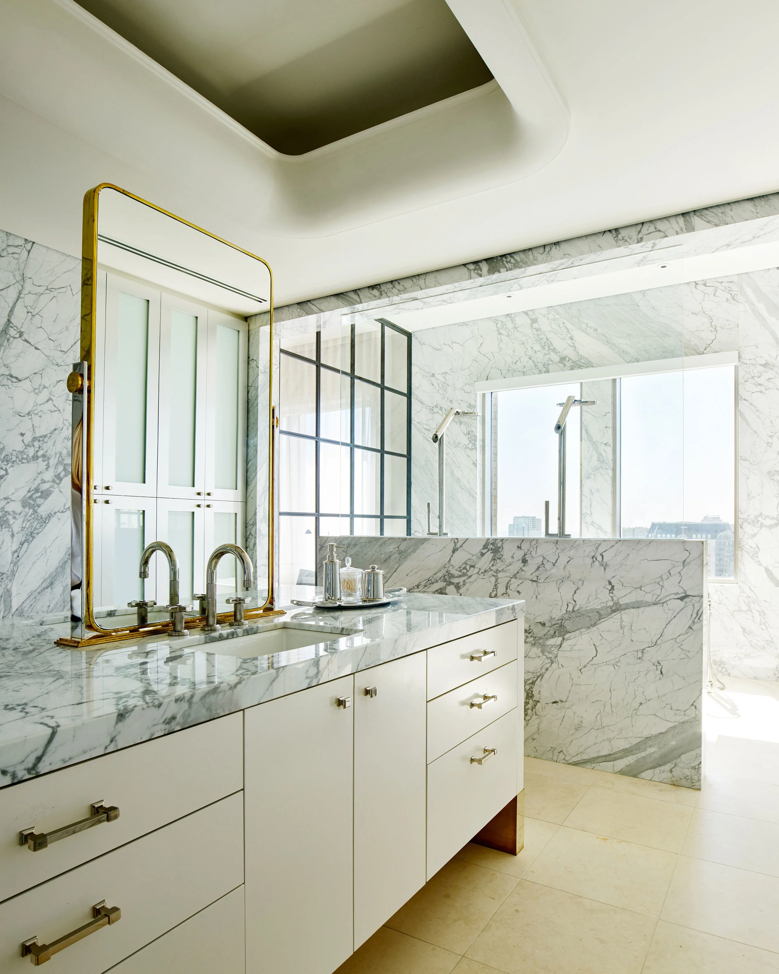 Stephen Karlisch Brant McFarlain Bathroom