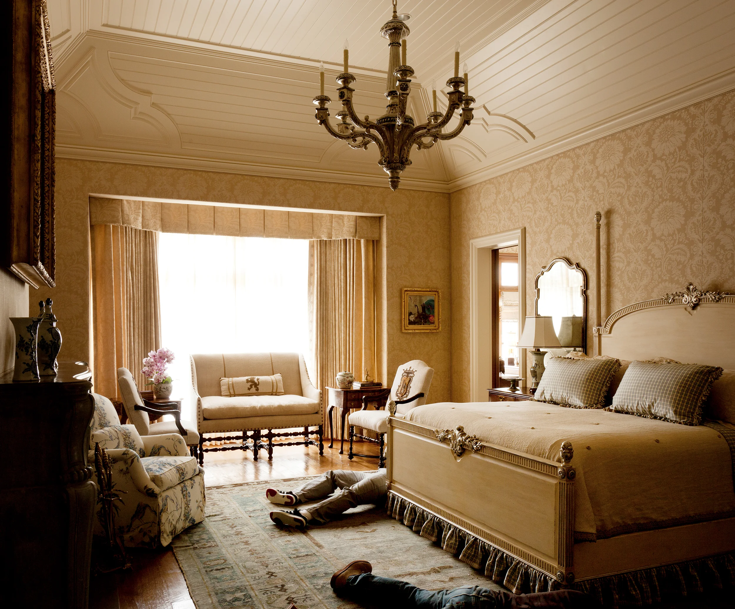 Stephen Karlisch Deadshots Classic Colonial Bedroom