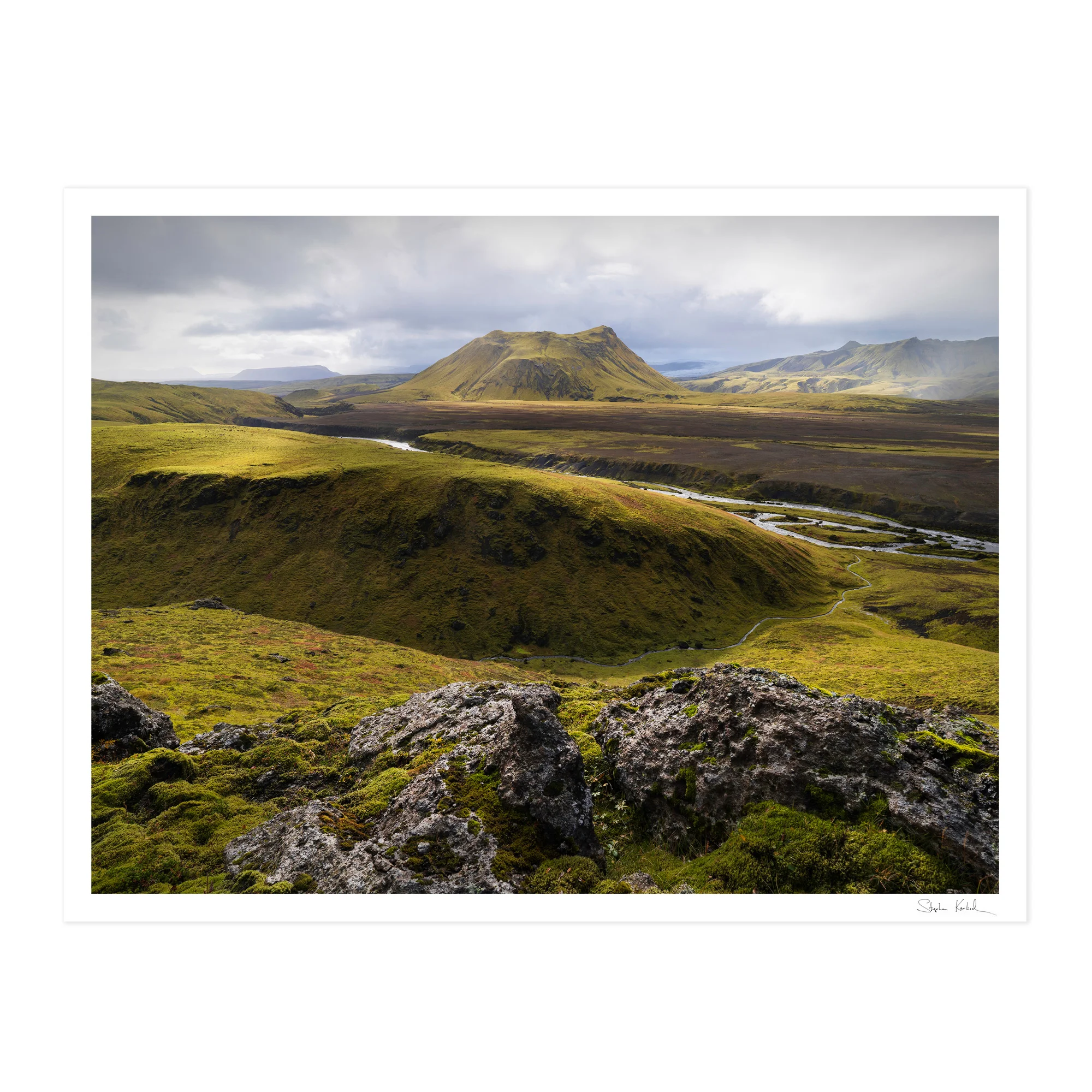 karlisch_frame_icelandic_magic.jpg