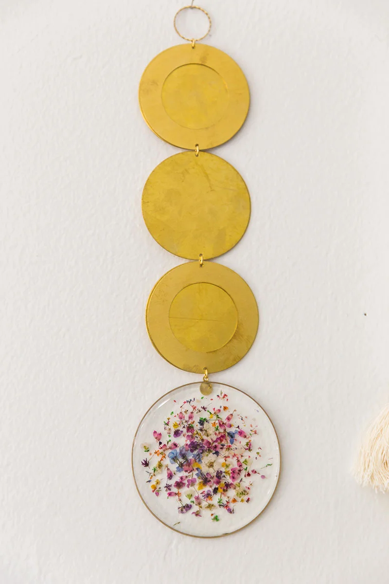 confetti-drop-wall-hanging-by-duplika-jewelry3.jpg