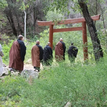 Procession+through+Tassajara+Gate.jpg