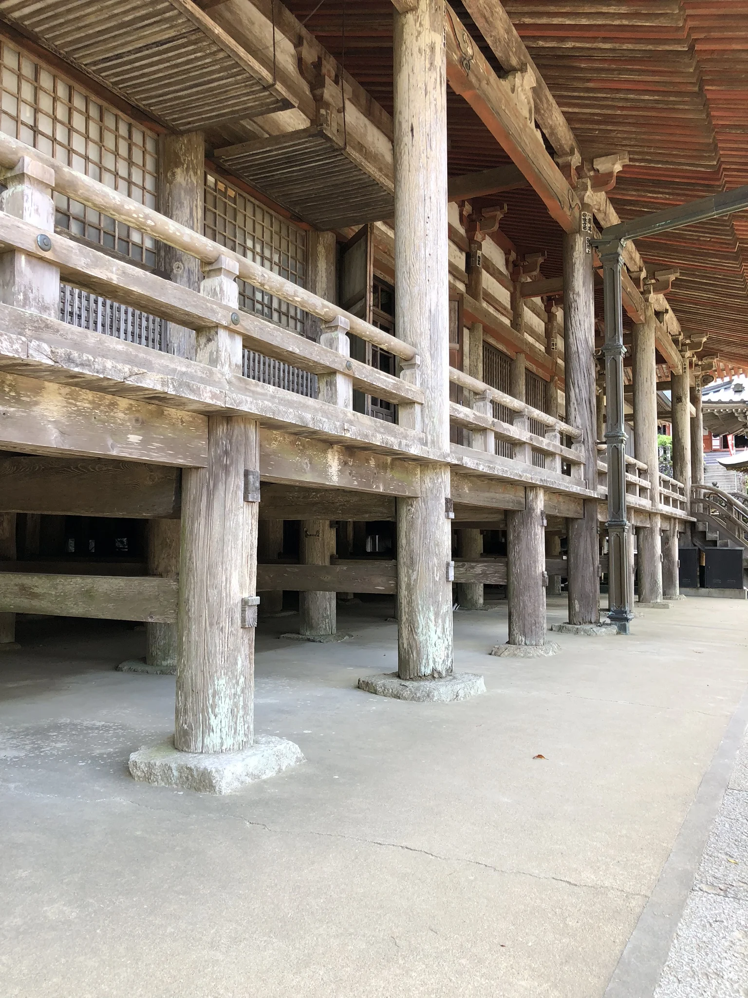 Hondo, at Nachi Taisha.