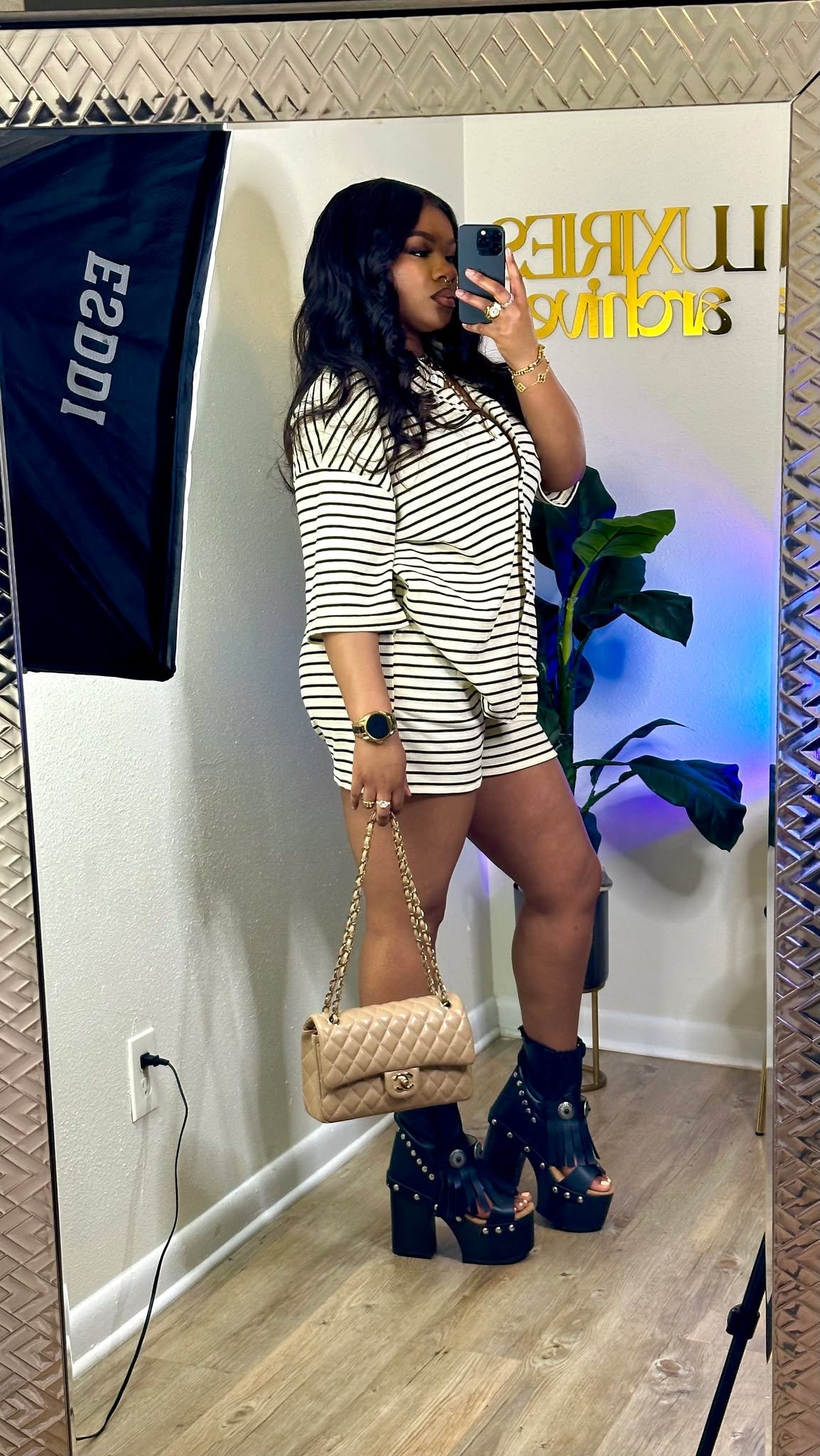 Dropping This Friday: The BIG MAMA Resort Set

Made for the multitasking muse who never sacrifices comfort for style. Whether you&rsquo;re brunching, bossing up, or barefoot on the beach &mdash; this set does it all.

👕 Top: Breezy, oversized, colla