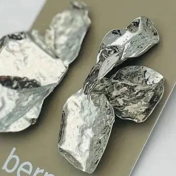 Sliver Triple Leaf Earring