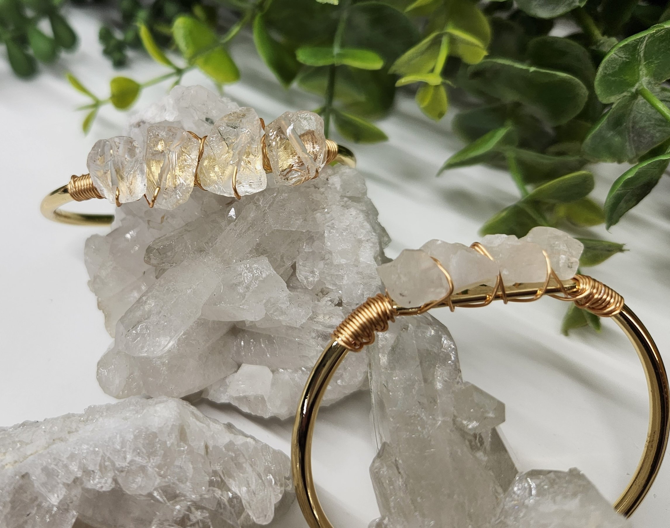 Yellow Gold Clear Quartz Gemstone Bangle