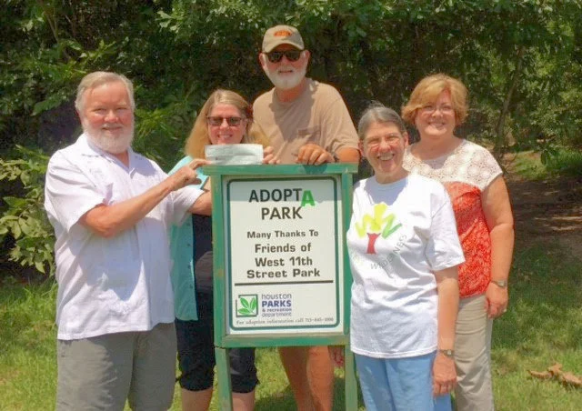 Dave Dyer, Cindy Miskell, Tommy Britt, Ann Ratcliff & Judy Britt (photo by Darlene Wayt)