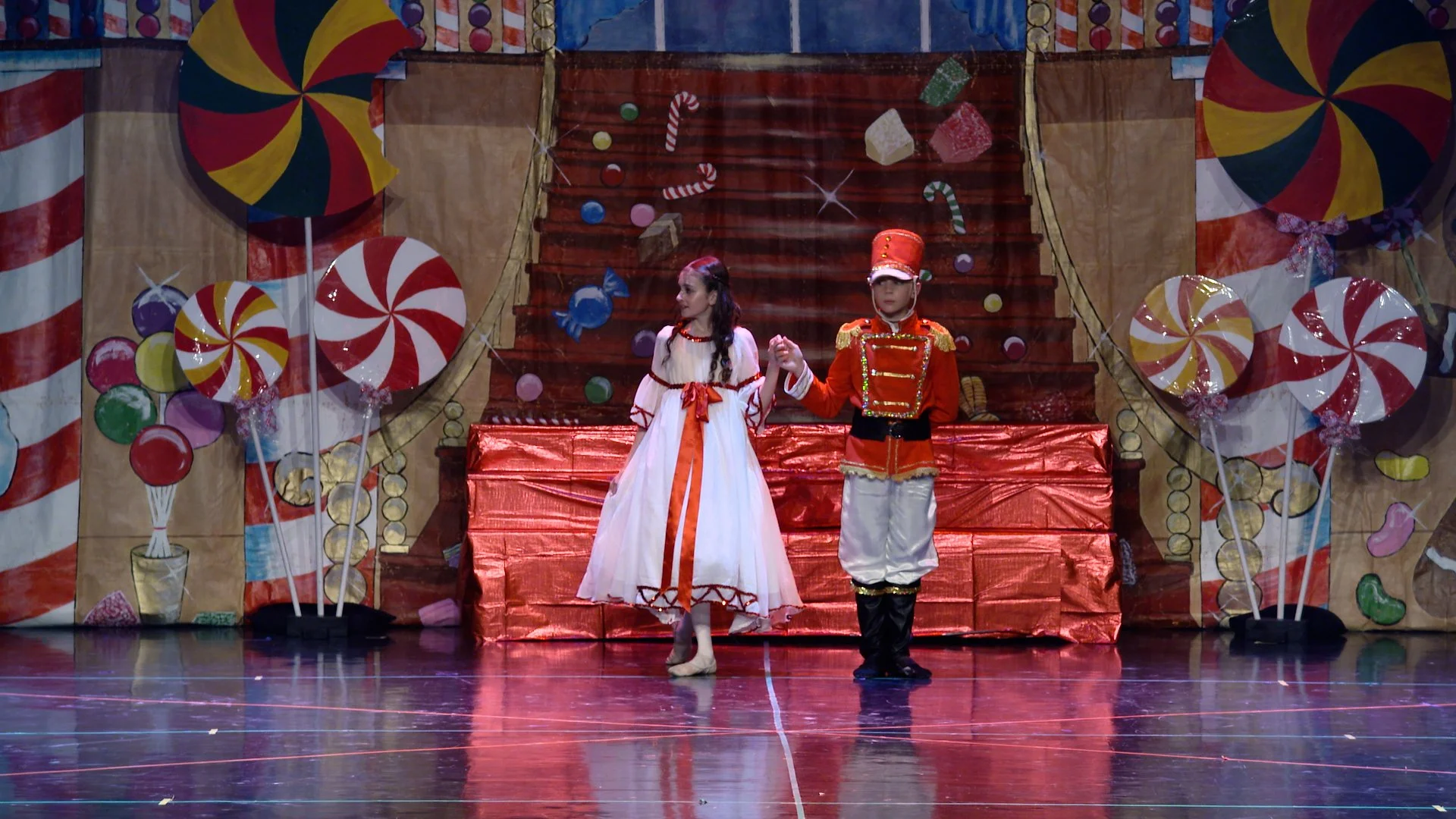 BALLET CHRISTY - 13 DECEMBRE 2025 - 19H00.00_54_33_29.Still026.jpg