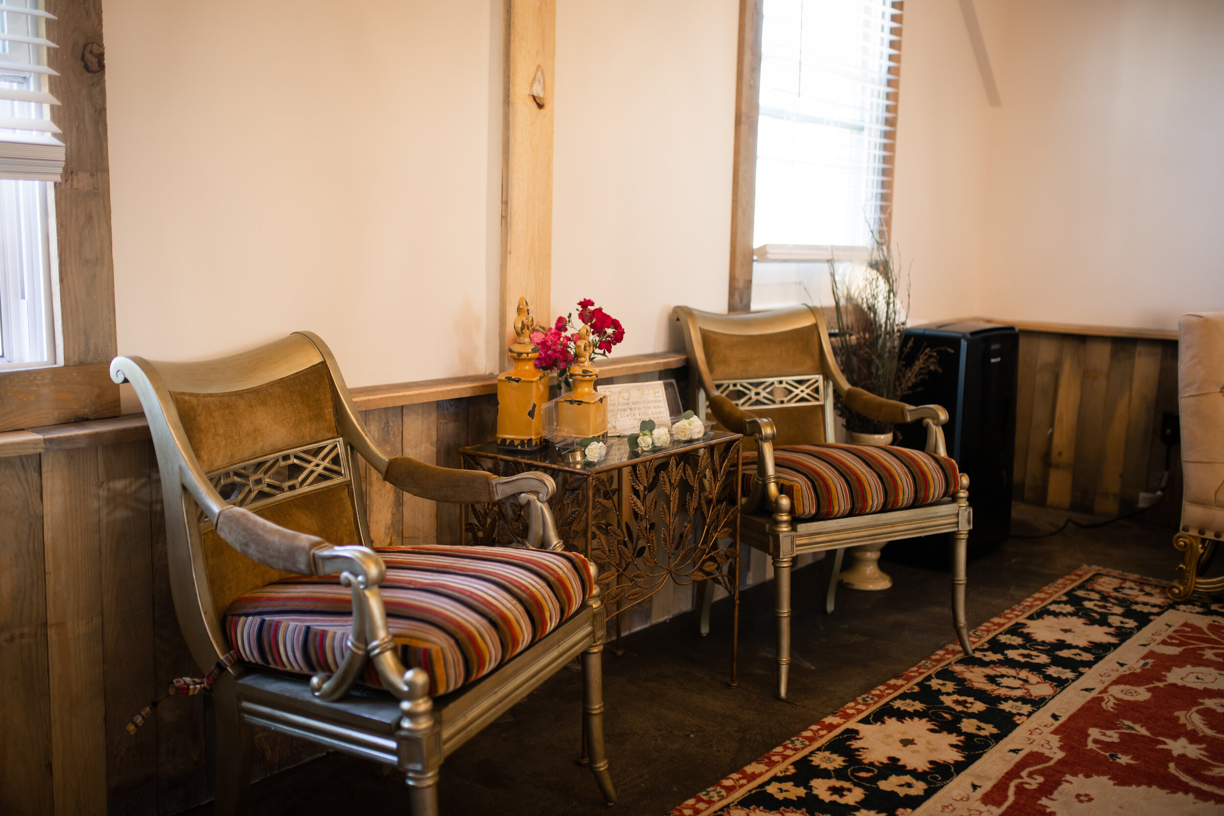 amazinggrazebarnbridalsuite2.jpg