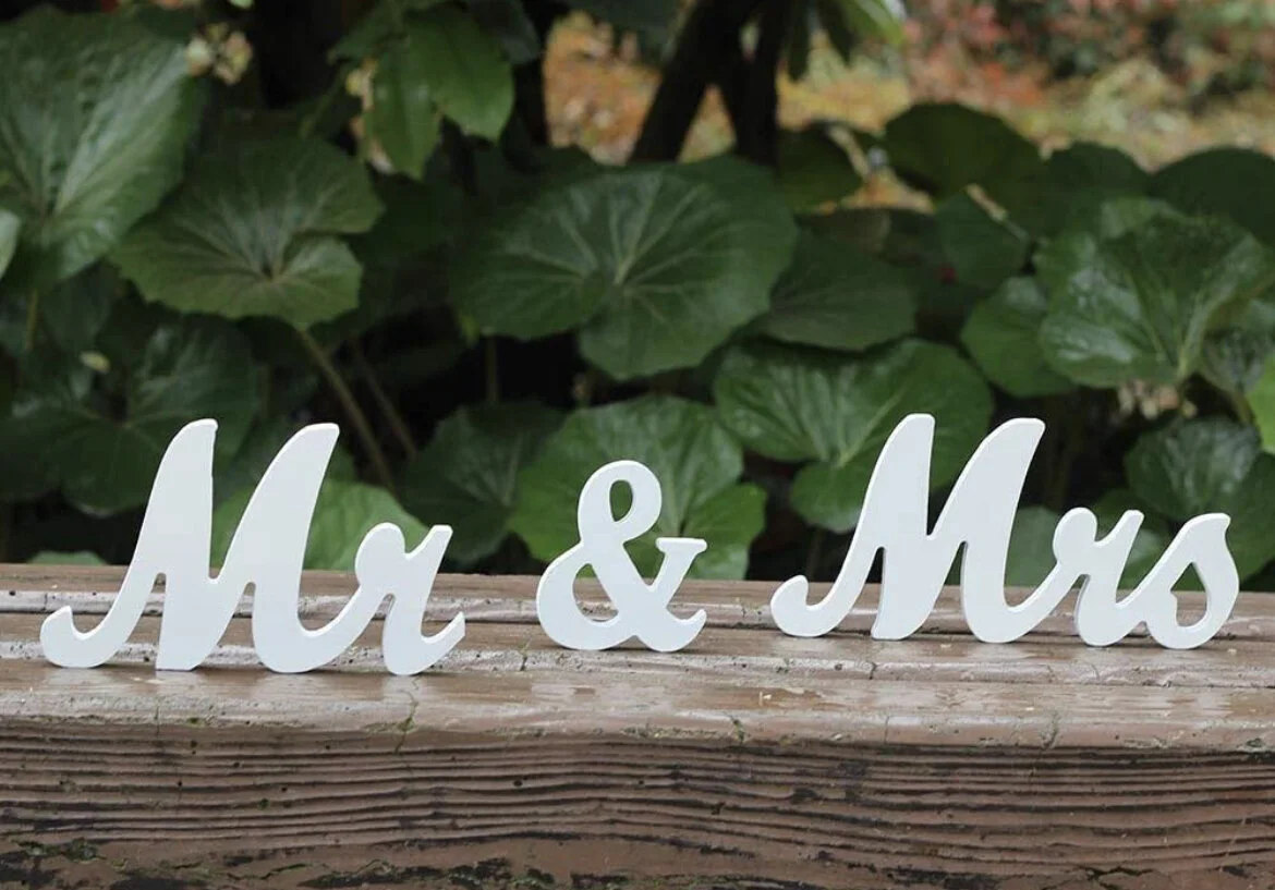 B490F8D5-6BA3-49E6-9F37-79BAA53FD5EA